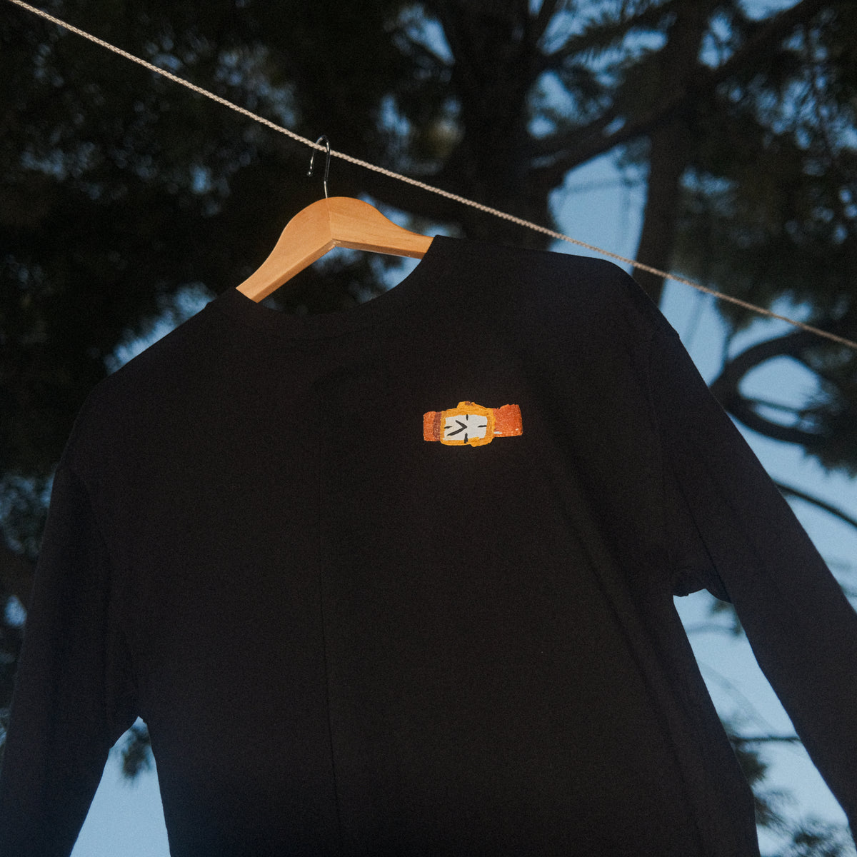 Reverso Long Sleeve Black Tee